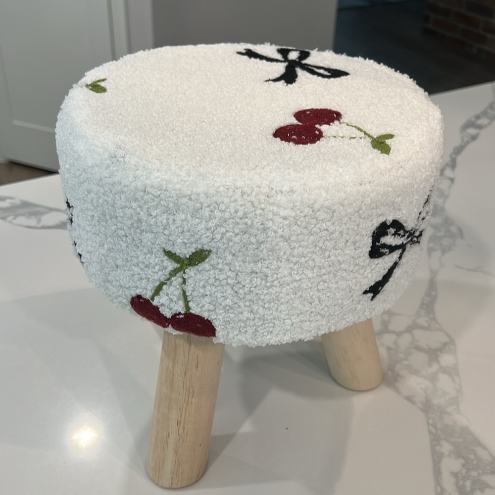 ๐Cute . Mini ๐๐STOOL ๐ - Picture 16 of 16